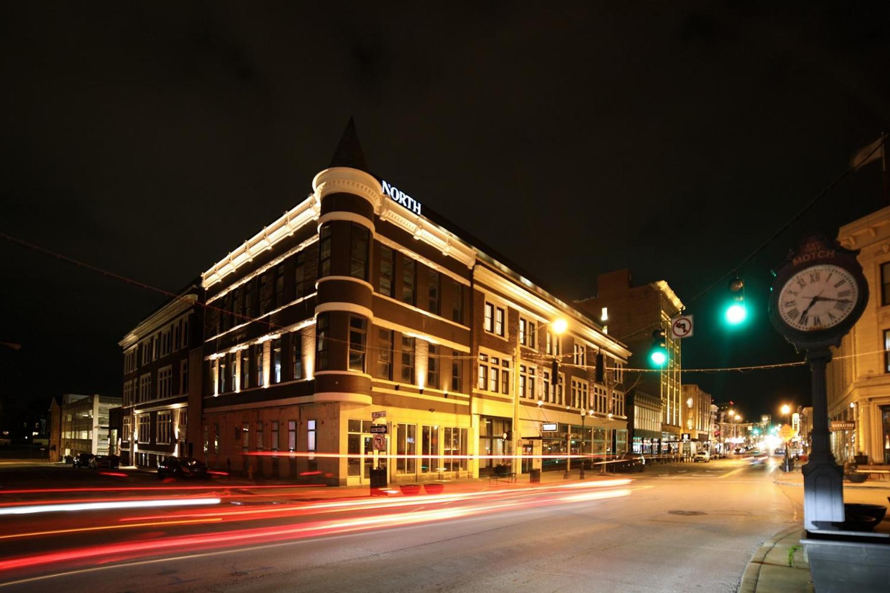 Hotel Covington Cincinnati Riverfront Extérieur photo